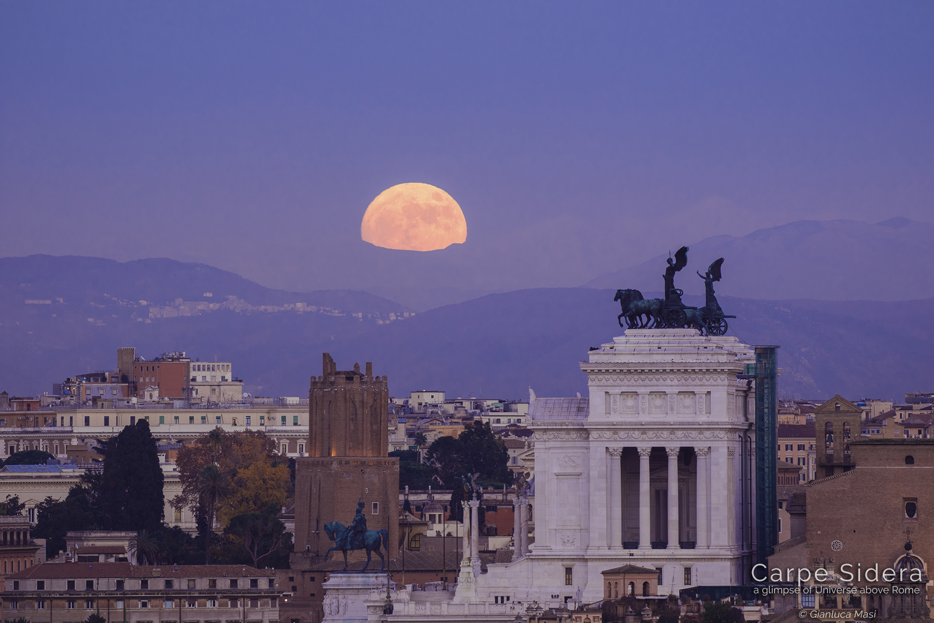 The Supermoon rises beside the Altar of the Fatherland – 13 Dec. 2016